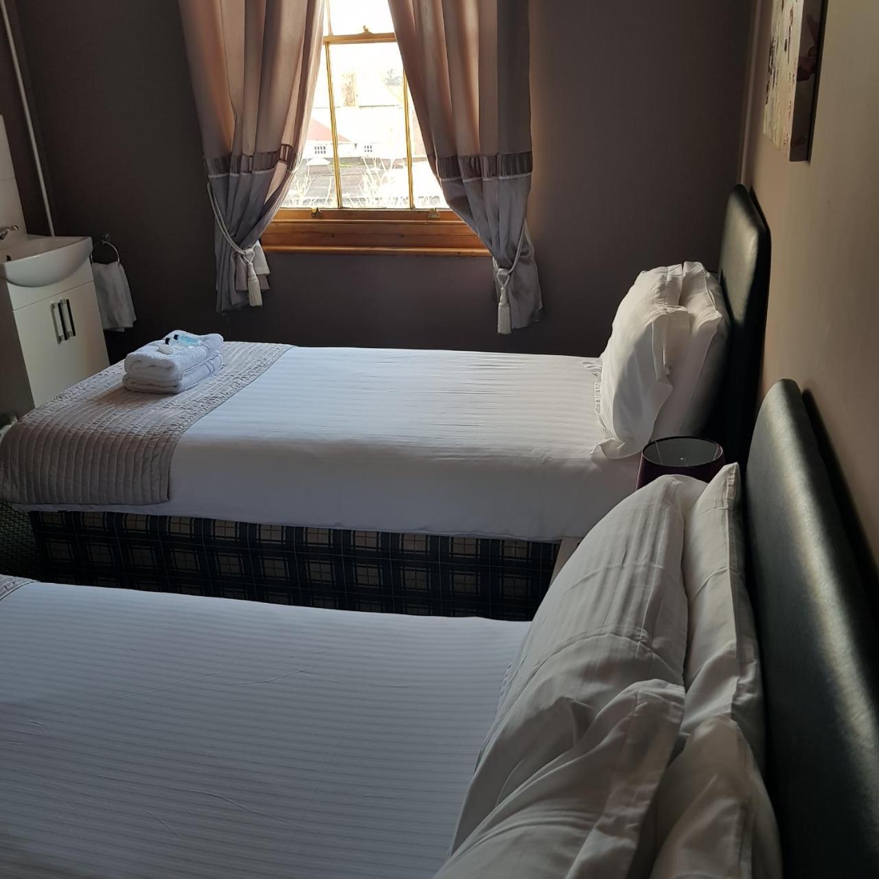 Waterfront Hotel Дил Экстерьер фото